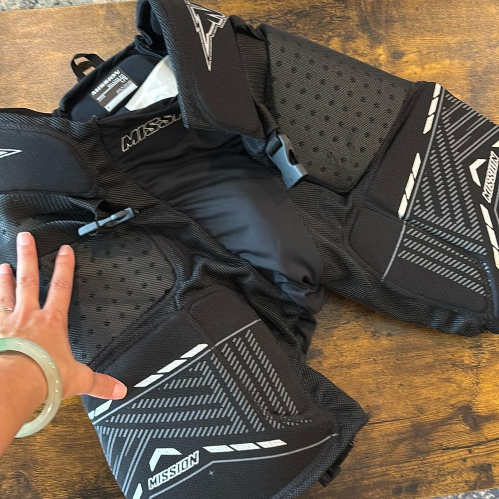 Mission Core Junior Hockey Girdle